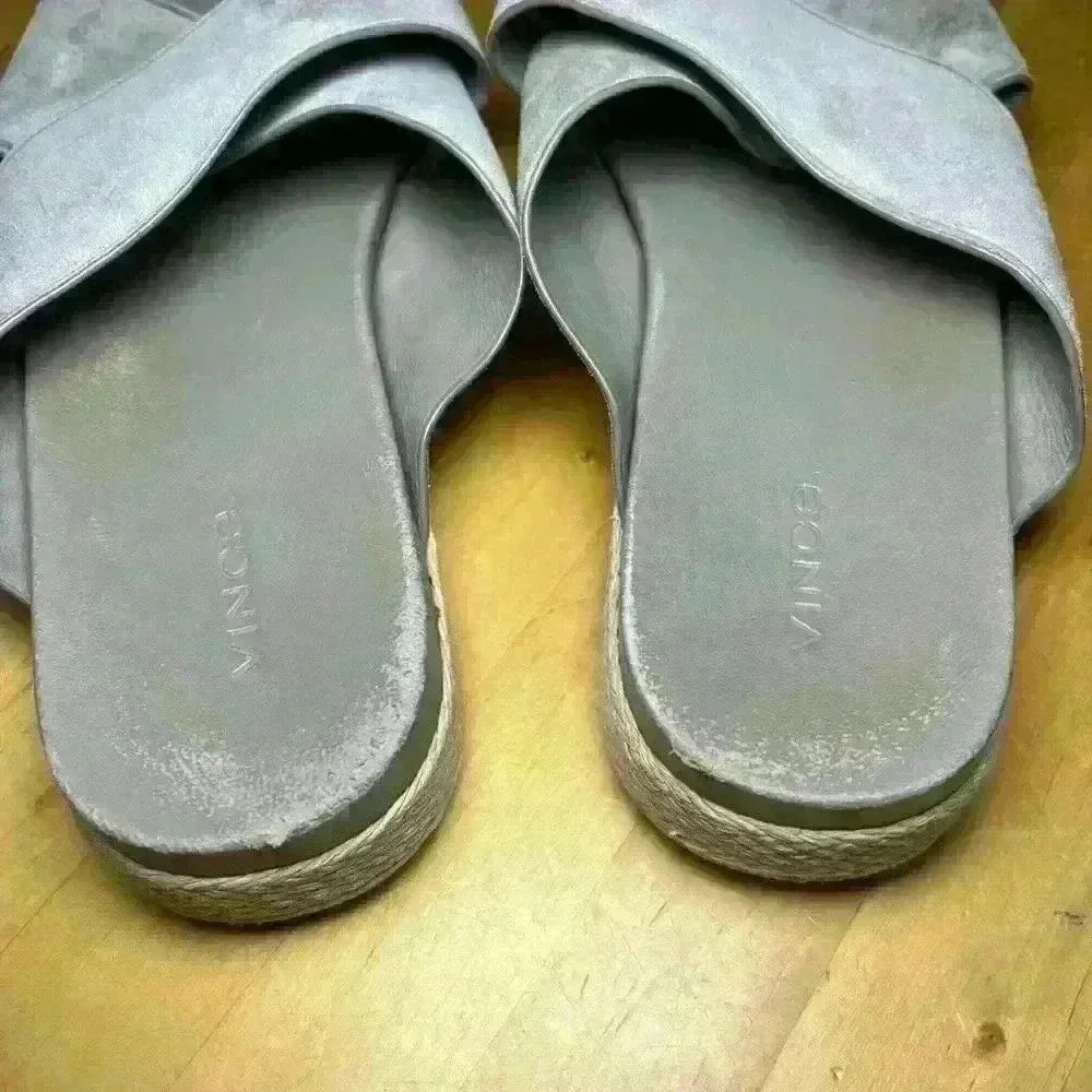 VINCE Villaire Suede Sandals Cris Cross Espadrille Light Grey Slip On Neutral